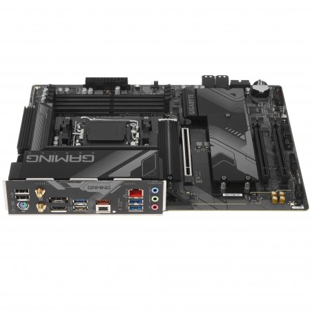 Материнская плата Gigabyte B650 GAMING X AX V2, AM5, AMD B650, 4xDDR5, 4xSATA, 3xM.2, 1xPCIe 4.0 x16, DisplayPort, HDMI, 1x2.5Gb LAN, USB Type-C, 3x3.5 мм, 7.1, ATX