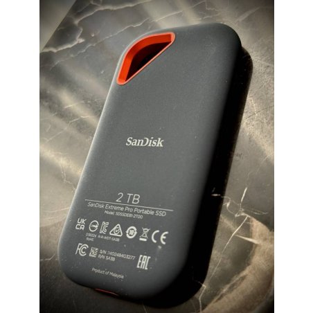 Внешний SSD SanDisk Extreme PRO, 4TB, USB 3.2 Gen 2x2 Type-C, R/W 2000/2000, черный