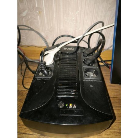 Источник бесперебойного питания SVEN UP-L1000E 1000VA/500W (6 розеток: 3х UPS/сетевой фильтр+3 x сетевой фильтр)