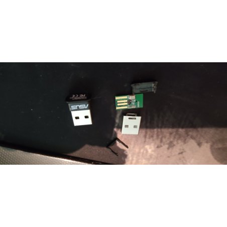 Сетевой адаптер Bluetooth ASUS USB-BT400 USB 2.0, 3 Мбит/с, радиус 10 м