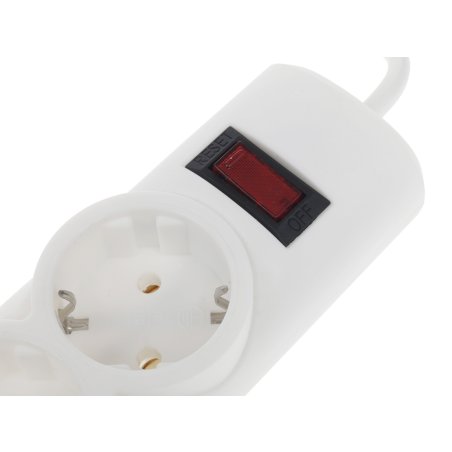 Сетевой фильтр Defender DFS 153 3 м, белый, 6 розеток