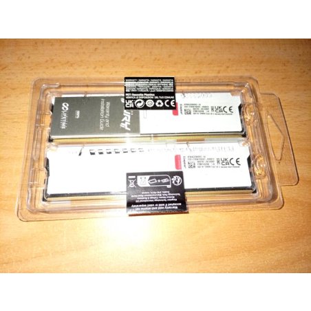 Оперативная память Kingston Fury Beast, DDR5, 16Gb (1x16Gb), 6000MHz, CL36, DIMM, с радиатором, белый