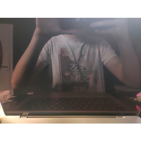 Чистящие салфетки Defender для экранов TV, ЖК-мониторов, дисплеев ноутбуков/ нетканый материал/ туба/ 100 шт/ Германия