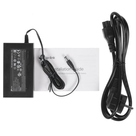 Коммутатор TP-Link 8-Port 10/100Mbps Unmanaged Switch with 4-Port PoE, metal case, desktop mount, PoE budget 41W.