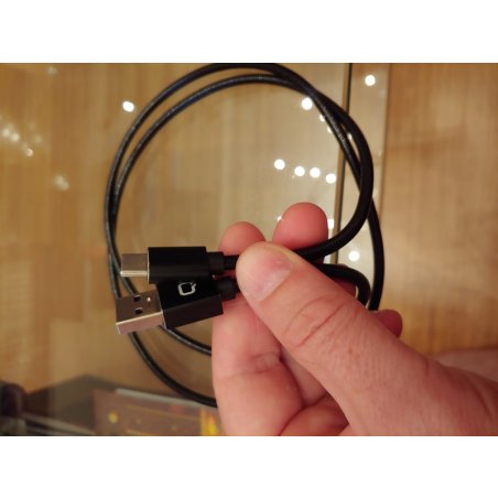 Кабель Qumo Type-С кабель, 1м, USB 3.0, 5В, 3А, 15Вт, металлическая оплетка, металлический коннектор, черный