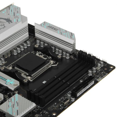 Материнская плата MSI B650M GAMING WIFI, AM5, AMD B650, 2xDDR5, 4xSATA, 2xM.2, 1xPCIe 4.0 x16, 1xPCIe 3.0 x1, 1xDP, 1xHDMI, 1x2.5Gb LAN, Wi-Fi 6E, Bluetooth 5.3, 1xUSB-C 5Gbps, 3xUSB-A 5Gbps, 2xUSB-A 2.0, 1xS/PDIF, 5x3.5 мм, 7.1, mATX