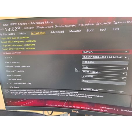 Оперативная память Kingston Fury Renegade RGB, DDR5, 24GB (1x24 GB), 7200 MHz, CL38, радиатор, RGB, серебристый