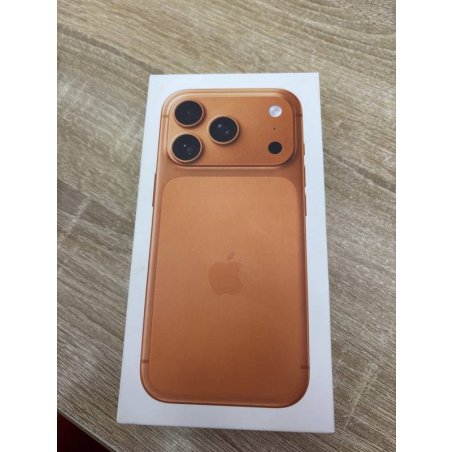 Смартфон Apple iPhone 17 Pro 12/512Gb, оранжевый