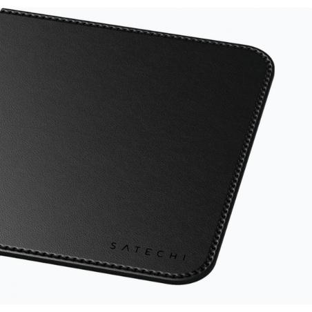 Коврик для мыши из веганской кожи Satechi Vegan-Leather Premium Desk Mat, черный