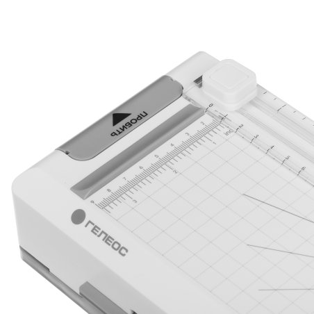 Ламинатор Heleos ЛМА4М белый/серый A4 (60-125мкм) 35см/мин (2вал.) хол.лам. лам.фото