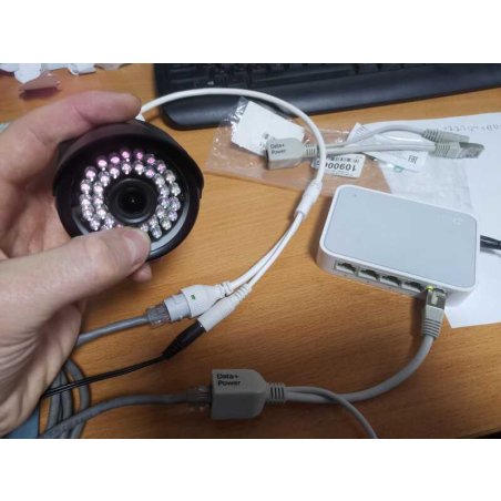 Сетевое оборудование MikroTik RBPOE (DATA+Power)