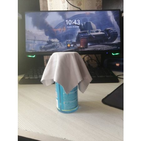 Чистящий спрей Defender для экранов / пластиковый флакон с пульверизатором 200 мл + микрофибра 20 х 20 см / Беларусь