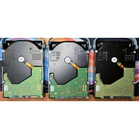 Жесткий диск WD Original SATA-III 16Tb WD161KFGX NAS Red Pro (7200rpm) 512Mb 3.5"