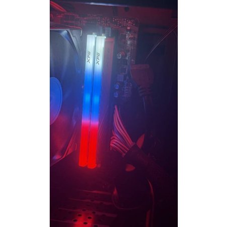 Память DDR4 2x8GB 3200MHz A-Data AX4U32008G16A-DTWHD35G XPG Spectrix D35G RGB RTL Gaming PC4-25600 CL16 DIMM 288-pin 1.35В single rank с радиатором Ret