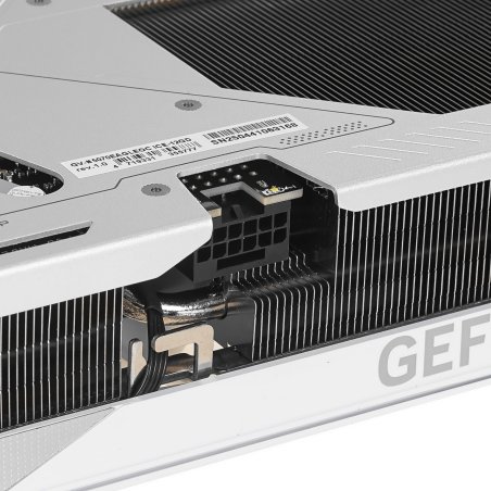 Видеокарта Gigabyte PCIE16 RTX 5060 8Gb GV-N5060EAGLEOC ICE-8GD