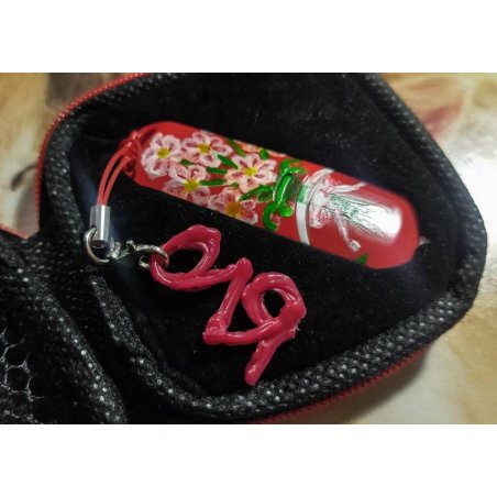 Флешка USB ADATA UV150 (AUV150-32G-RRD), 32Gb, USB 3.0, R/W 35/10, красный