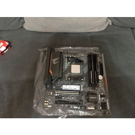 Процессор AMD Ryzen 5 5600G Soc-AM4 3.9GHz (4.4GHz-turbo) OEM