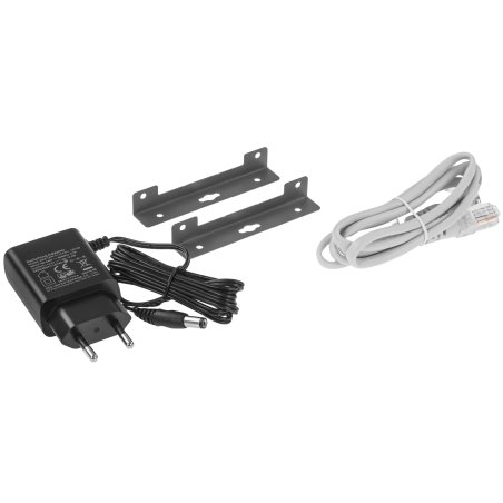 Роутер Cudy R700 10/100/1000BASE-T черный