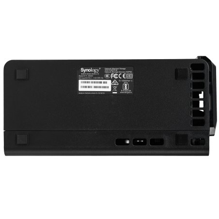 СХД настольное исполнение SYNOLOGY 2BAY NO HDD DS223