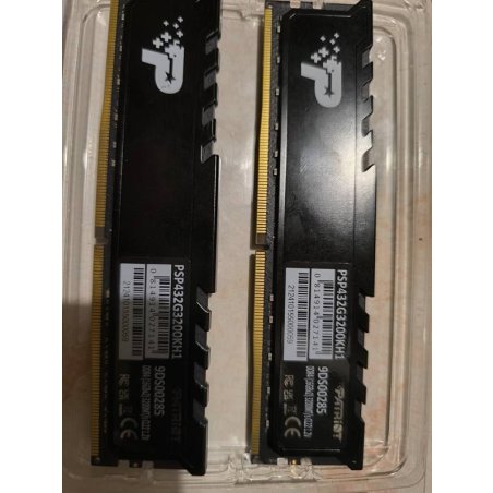 Оперативная память Patriot Signature Premium, DDR4, 32GB (2x16 GB), 3200 MHz, CL22, DIMM, радиатор, черный