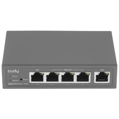 Роутер Cudy R700 10/100/1000BASE-T черный