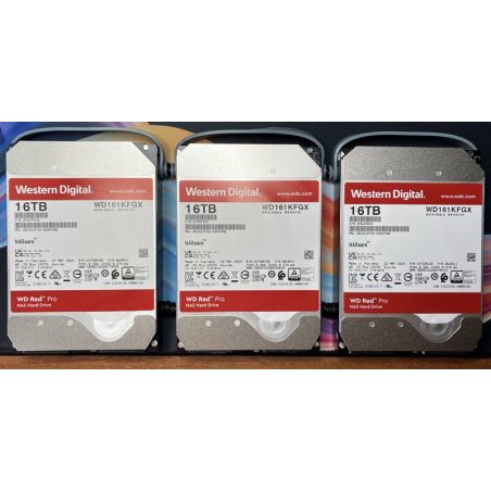 Жесткий диск WD Original SATA-III 16Tb WD161KFGX NAS Red Pro (7200rpm) 512Mb 3.5"