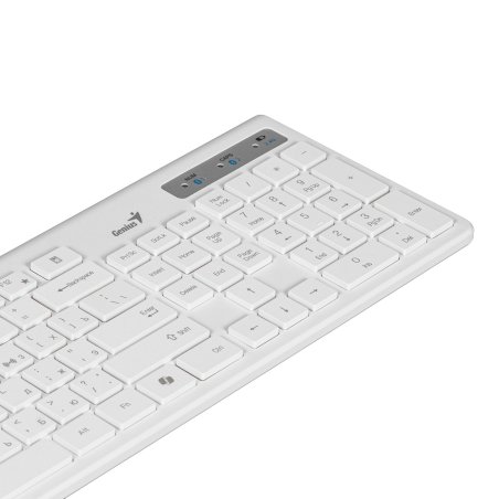 Комплект беспроводной Genius Smart KM-8230 белый, клавиатура+мышь, USB, 1 мини-ресивер на оба устройства. Клавиатура: 104 клавиши кнопка SmartGenius, клавиши т