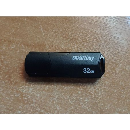 Флешка USB SmartBuy CLUE White (SB64GbCLU-W), 64Gb, USB 2.0, R/W 25/15, белый