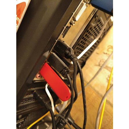 Флешка USB ADATA C008 (AC008-32G-RWE), 32Gb, USB 2.0, R/W 15/5, белый/синий