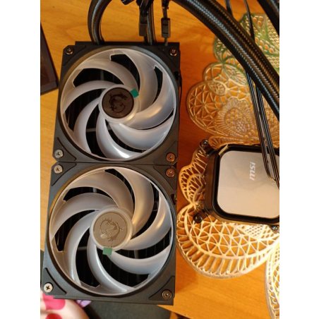 Жидкостная система охлаждения MSI MAG CORELIQUID A13 240 2x ARGb Fan, ARGb Block,