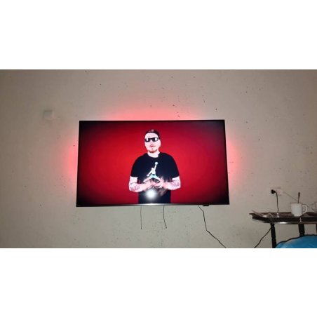 Кронштейн для телевизора Holder LCD-F6608 черный 42"-65" макс.45кг настенный фиксированный