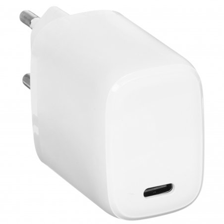 Сетевое зарядное устройство Qumo Energy light (Charger 0052) PD 20W, 2USB, Type-C + QC3.0, белый