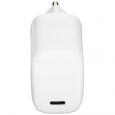 Сетевое зарядное устройство Qumo Energy light (Charger 0052) PD 20W, 2USB, Type-C + QC3.0, белый