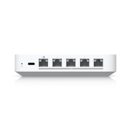 Маршрутизатор Ubiquiti UniFi Cloud Gateway Max 512Gb 4 ядра (1,5 ГГц), 4х 2.5G RJ45, 1х 2.5G RJ45, SSD 512 Gb