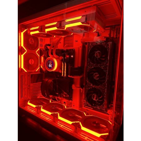 Система жидкостного охлаждения Lian Li HydroShift II LCD-C 360CL Black, 360 мм, 3x120 мм, 200-2600 об/мин, 31 дБ, 4-pin PWM, ЖК-дисплей, ARGB, черный