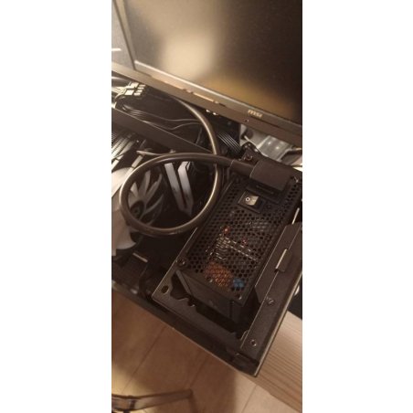 Блок питания XPG PYMCORE750G-BKCEU
