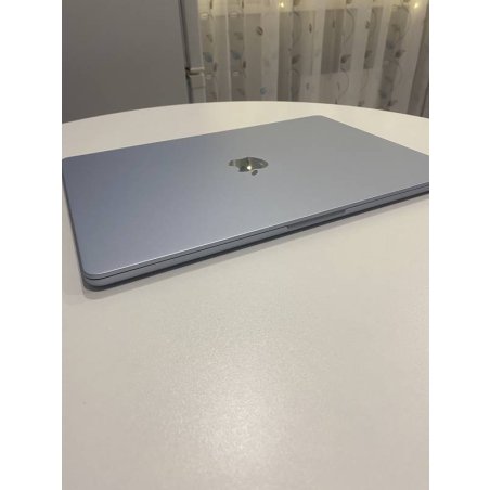 Ноутбук Apple MacBook Air A3240 серебристый MW0W3HN/A M4 10 core 16Gb SSD 256Gb/8 core GPU 13.6" Liquid Retina (2560x1664) macOS WiFi BT Cam