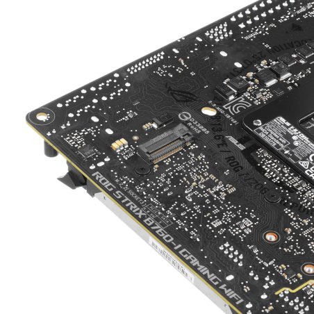 Материнская плата ASUS ROG STRIX B760-I GAMING WIFI, LGA 1700, Intel B760, 2xDDR5, 4xSATA, 2xM.2, 1xPCIe 5.0 x16, 1xHDMI, 1xDP, 1x 2.5Gb LAN, 3xUSB-A 2.0, 3xUSB-A 3.2 Gen 1, 1xUSB-C 3.2 Gen 1, 1xUSB-C 3.2 Gen 2x2, 5x3.5 мм, 7.1, Mini-ITX