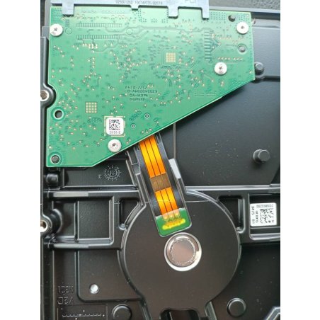 Жесткий диск Seagate 4Tb Ironwolf (ST4000VN006) SATA 6.0Gb/s, 5400 rpm, 256mb buffer, 3.5", для NAS