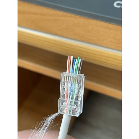 Коннектор RJ-45 (8P8C) LC-PTU-01/10 вилка универсальная. кат.5e. со сквозным отверстием(10 шт.)