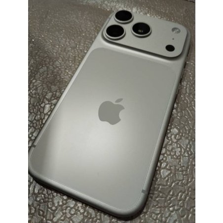 Смартфон Apple iPhone 17 Pro 12/512Gb, оранжевый