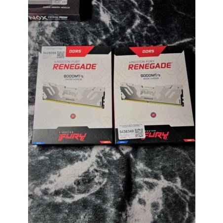 Оперативная память Kingston Fury Renegade, DDR5, 64Gb (2x32Gb), 6400MHz, CL32, DIMM, радиатор, серебристый/черный