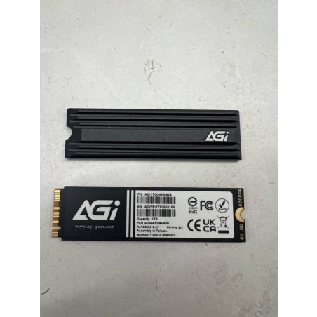 Накопитель SSD AGI AI828, 1Tb, PCIe 4.0 x4, M.2 2280, NVMe, R/W 7400/5200
