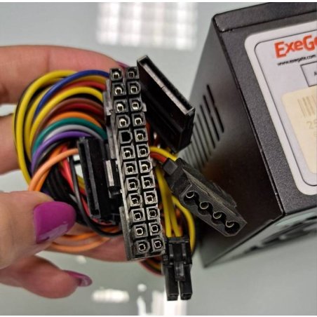 Блок питания ExeGate M300 (EX221635RUS), 300Вт, 80мм, черный