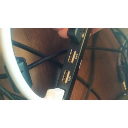 Разветвитель USB-C Digma HUB-4U2.0-UC-B 4порт. черный