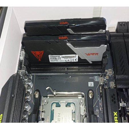 Оперативная память Patriot Viper Venom, DDR5, 64Gb (2x32Gb), 6000MHz, CL36, DIMM, с радиаторами, черный