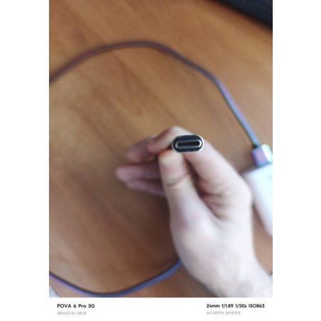 КабельQumo Type-С кабель, 1м, USB 3.0, 5В, 3А, 15Вт, металлическая оплетка, металлический коннектор, серебряный