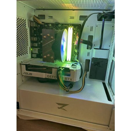 Оперативная память Kingston Fury Beast, DDR4, 32Gb (2x16Gb), 3200MHz, CL16, DIMM, с радиатором, RGb, черный