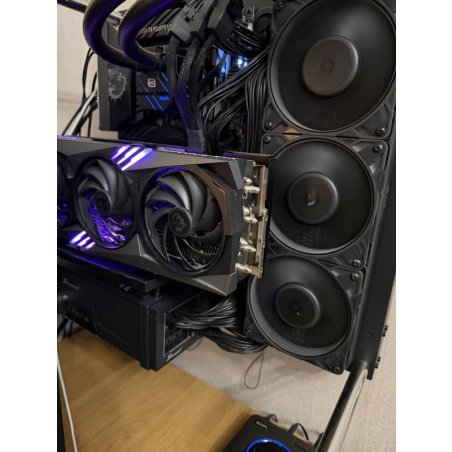 Оперативная память Kingston Fury Renegade, DDR5, 64Gb (2x32Gb), 6400MHz, CL32, DIMM, радиатор, серебристый/черный