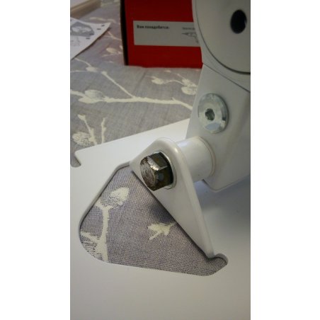 Кронштейн Holder LCDS-5058 черный глянецевый